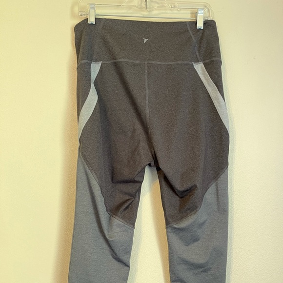 Women’s Old Navy Active Leggings Size XL - Picture 4 of 4